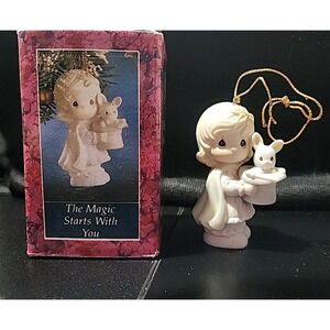 Precious Moments "The Magic Starts with You" 529648 Vintage Figurine